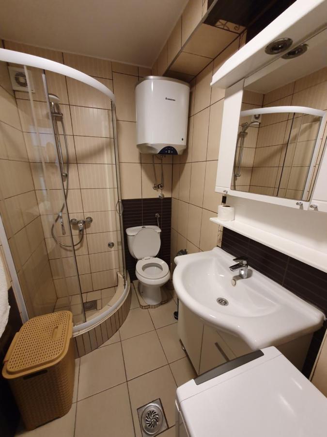 Apartman Apartment *